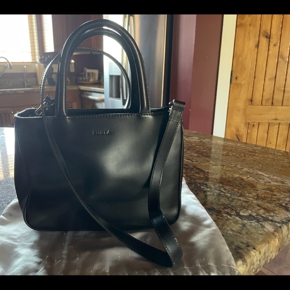 Furla Butter Soft Leather Purse - Picture 6 of 7